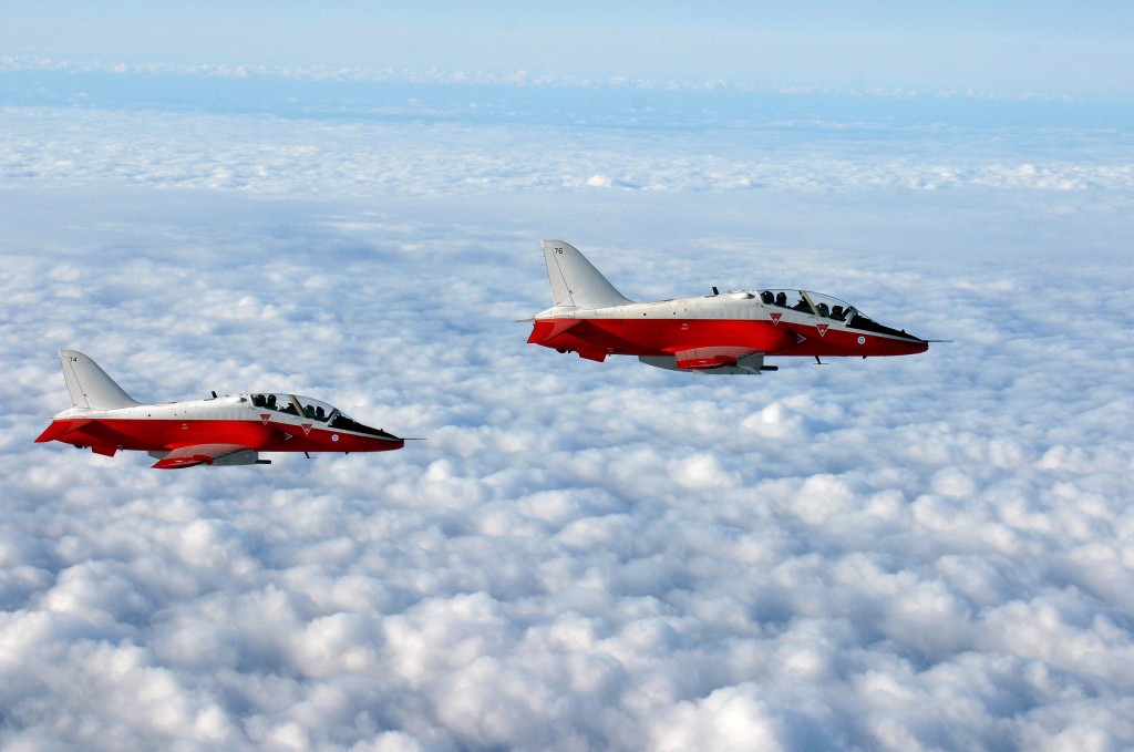 HW_Mk66_13102011_pari_sivulta_kaistelty