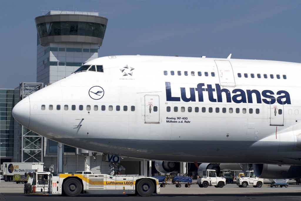 Lufthansa Photo