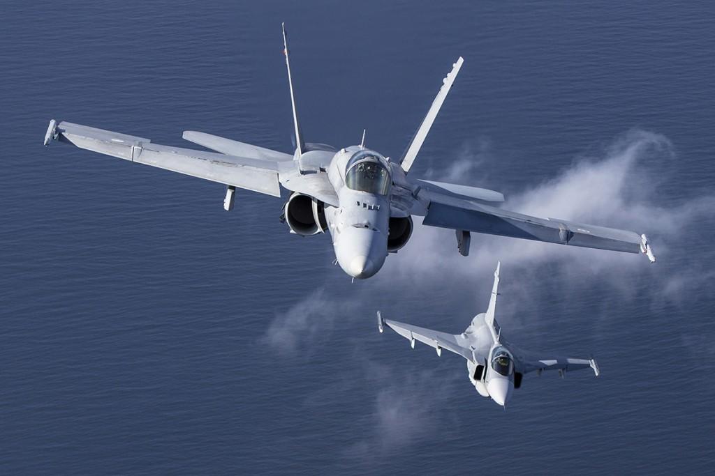 ©+Aviation+Photocrew+-+Geert+Van+de+Put++LR+(72)