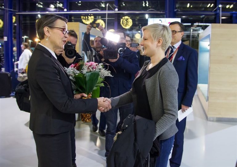 acb38e05b1ae43b7_800x800ar