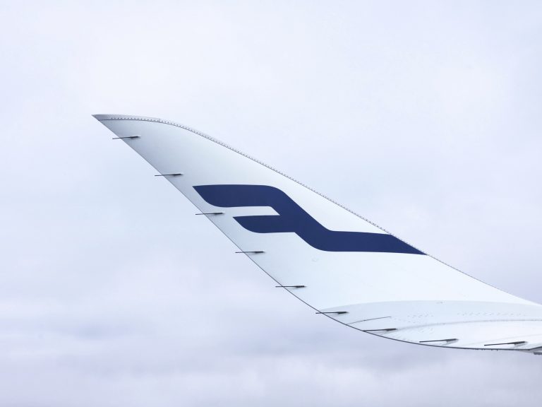 Finnair_A350_detail_winglet