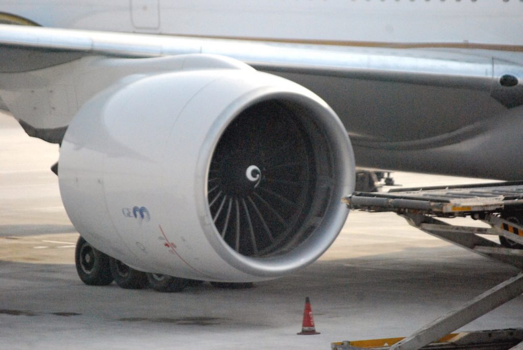 jet-engine-2961298297129jnv